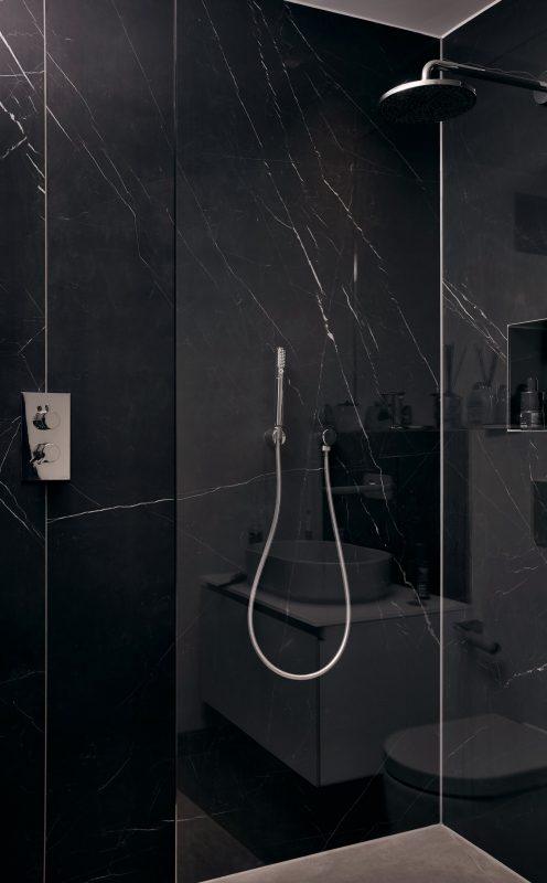 Grandi Marmi – Nero Marquina 15003